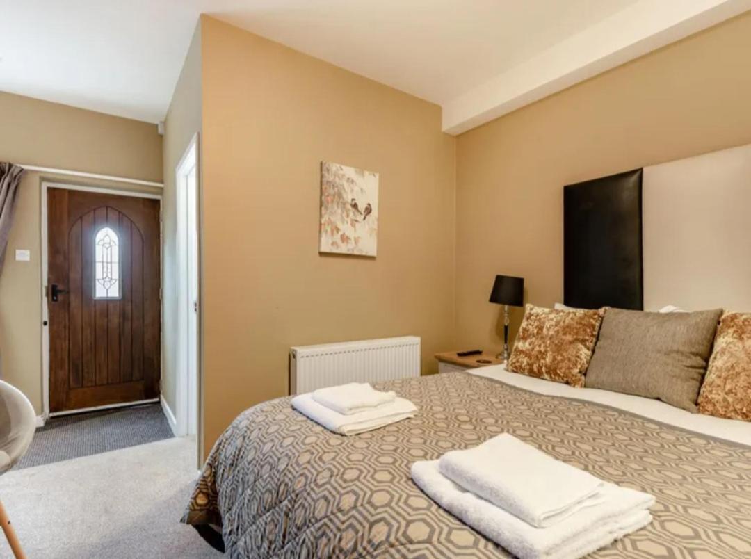 Curly Tail Accommodation Bishop's Castle Luaran gambar