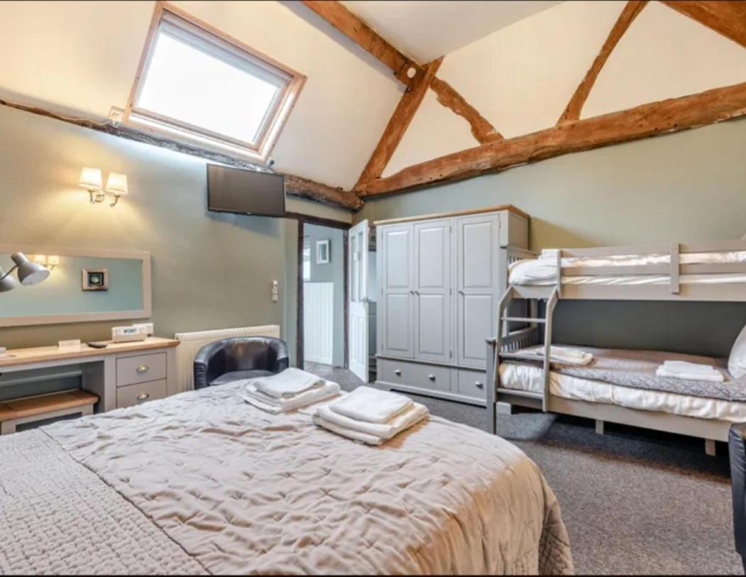 Curly Tail Accommodation Bishop's Castle Luaran gambar